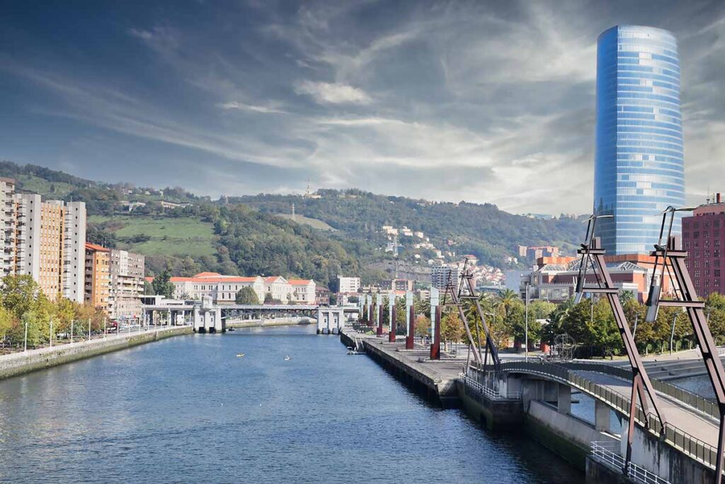 Qué ver en Bilbao, la capital de Bizkaia